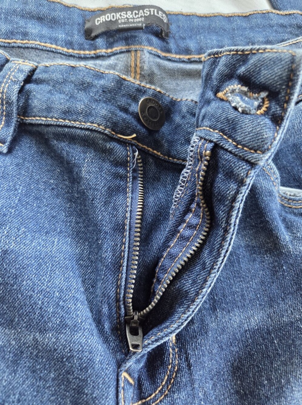 Crooks & Castle Men's Classic Blue Jeans - Picture 5 of 7